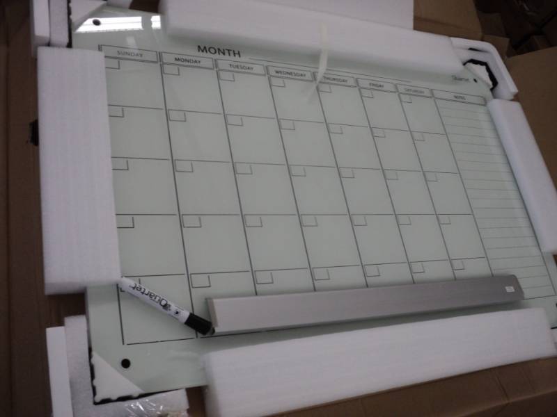 Quarlet Glass Memo Board 2 x 3...