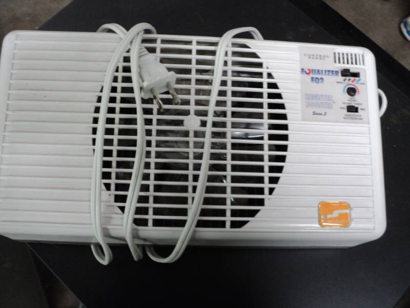 Suncount Fan, new, heat and cool...