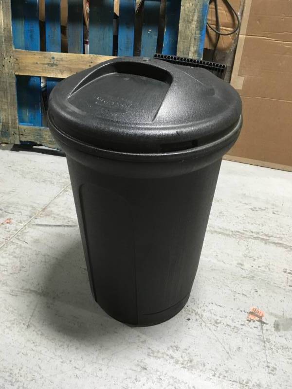 United Solutions 32 Gal. Wheeled Blow Molded Outdoor Trash Can in Black not used