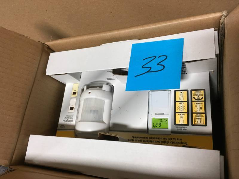 Defiant 8 Amp 7-Day Indoor In-Wall SunSmart Digital Timer Switch with Motion Sensor, White CASE 3 PACK not used