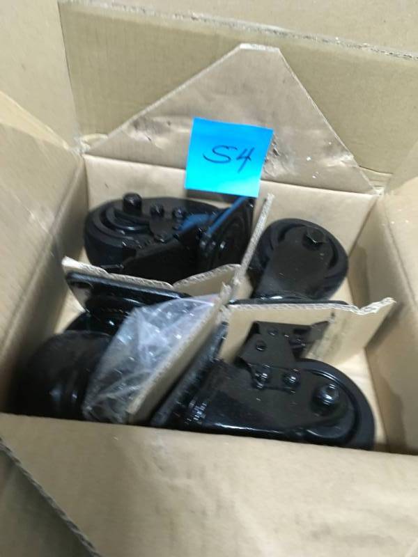 Husky Heavy Duty 4 in. Caster Kit not used