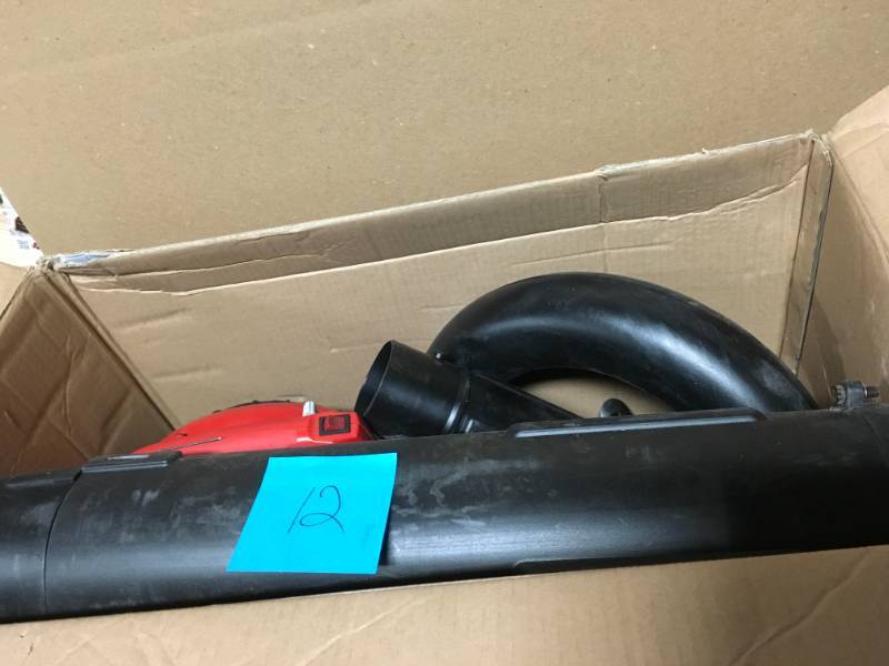 Homelite 150 MPH 400 CFM 26cc Gas Handheld Blower Vacuum in good condition