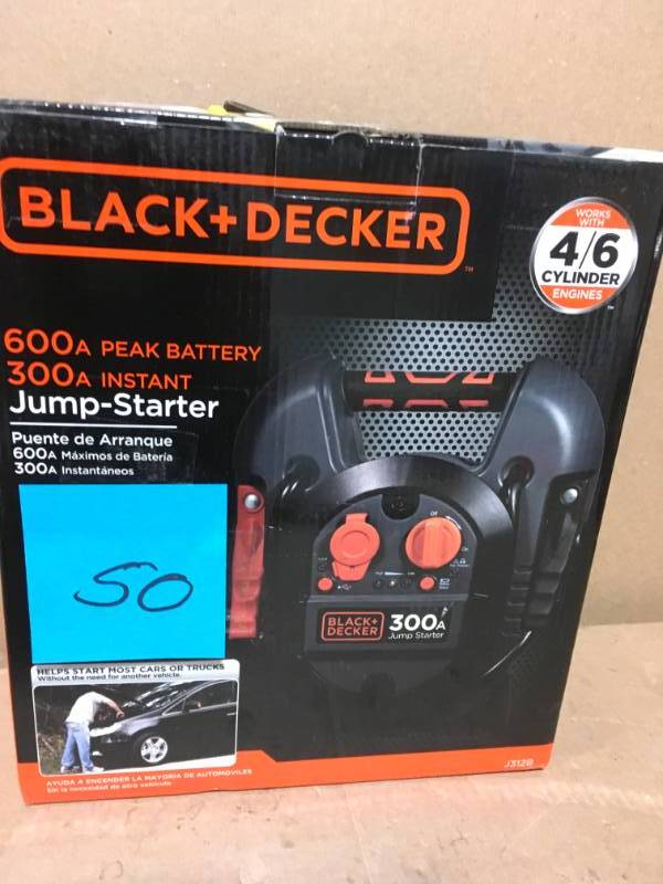 BLACKDECKER 300 Amp Portable Jump Starter in good condition