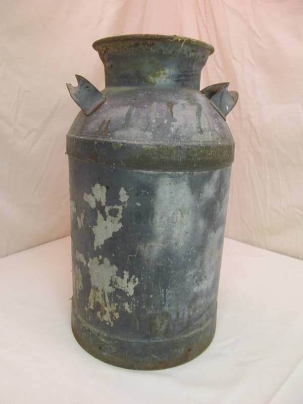 lot 25 image: vintage milk can