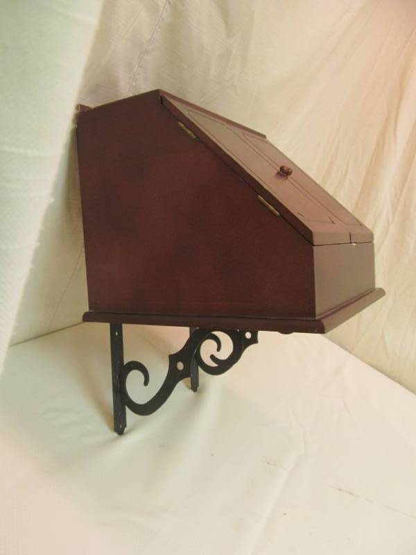 lot 116 image: display cabinet