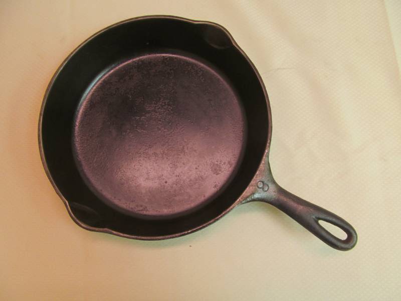lot 137 image: Cast Iron Fry Pan