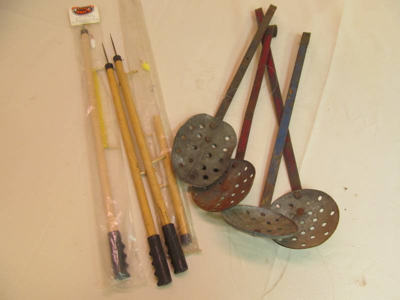lot 154 image: Ice Fishing Jig Sticks, Ice Spoons