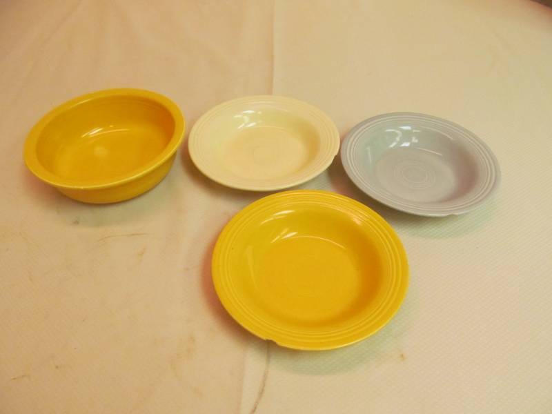 lot 176 image: Fiesta ware Bowl