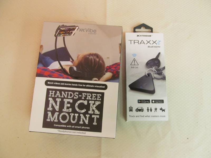 lot 194 image: Hand free Neck Mount