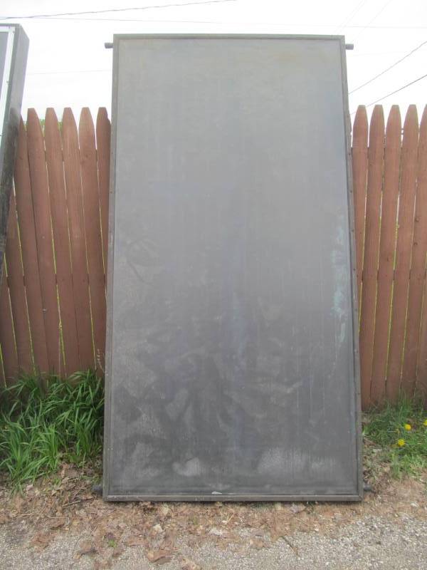 lot 108 image: solar water heater panel ,4x8