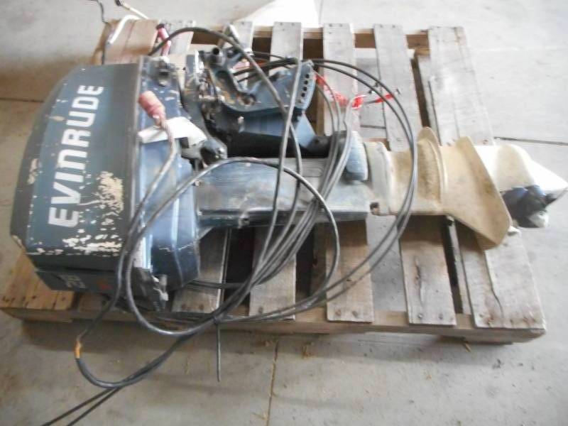 Evinrude 28HP motor