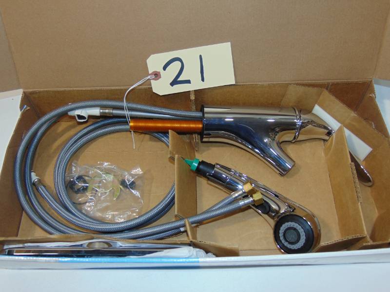 Kitchen Faucet (12)