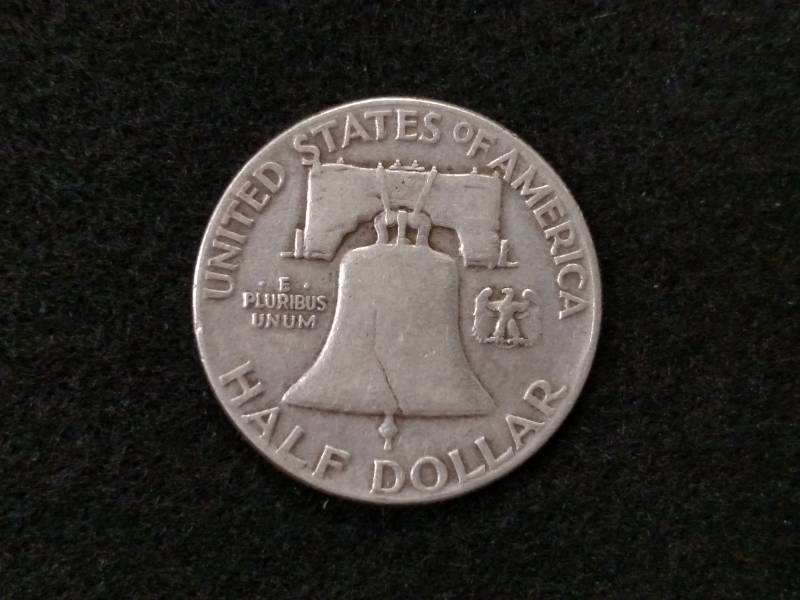 lot 124 image: 1948 Franklin Silver Half Dollar...