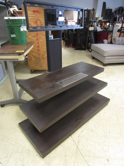 lot 611 image: ENTERTAINMENT CENTER WITH FLAT SCREEN BRACKET