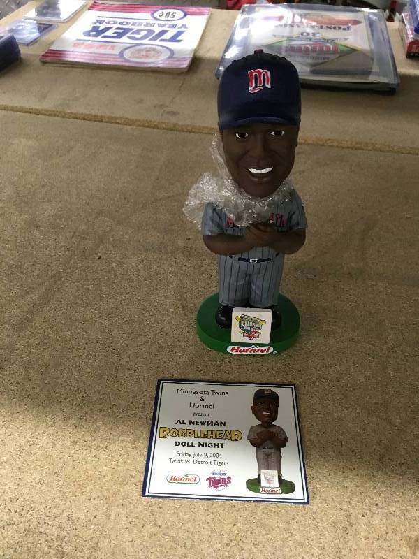 lot 580 image: Al Newman Bobble Head