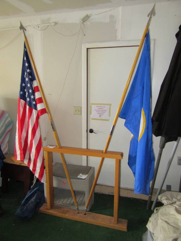 lot 16 image: Flag stand and American and Minnesota Flags