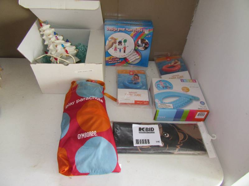 lot 140 image: Misc. Items as pictured.. See Closeups