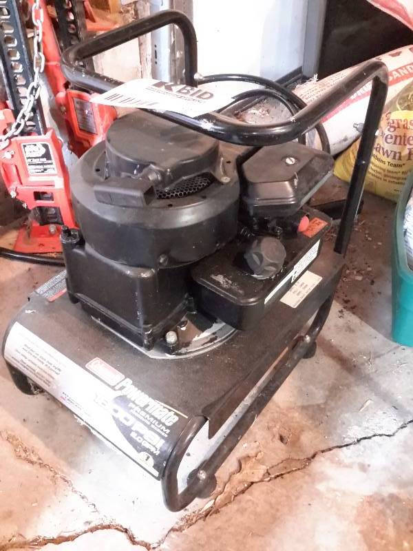 lot 124 image: Coleman, 1800 PSI, 2.0 GPM, Pressure Washer