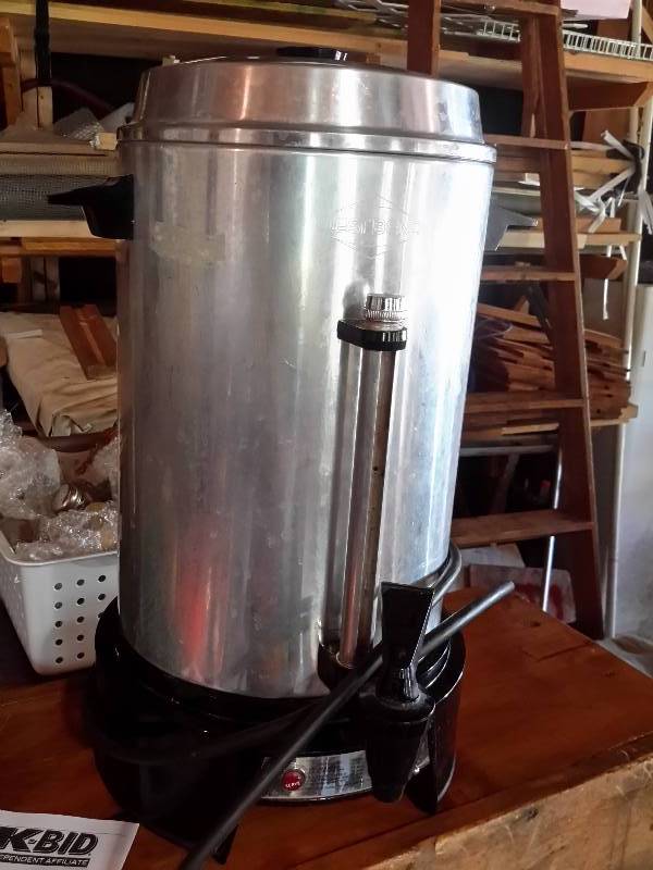 lot 187 image: Large Electric Coffee Maker