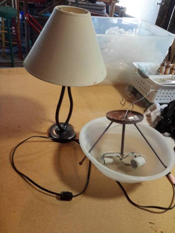 lot 198 image: Nice frosted glass ceiling light fixture  Desk Lamp