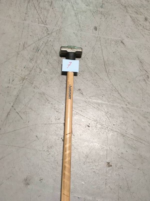 lot 7 image: Husky 6 lb. Sledge Hammer with 36 in. Hickory Handle in good condition