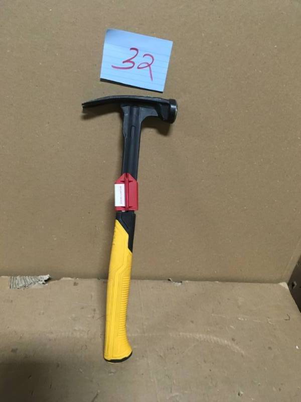 lot 32 image: SECURITY DEVICE TOOL in good condition