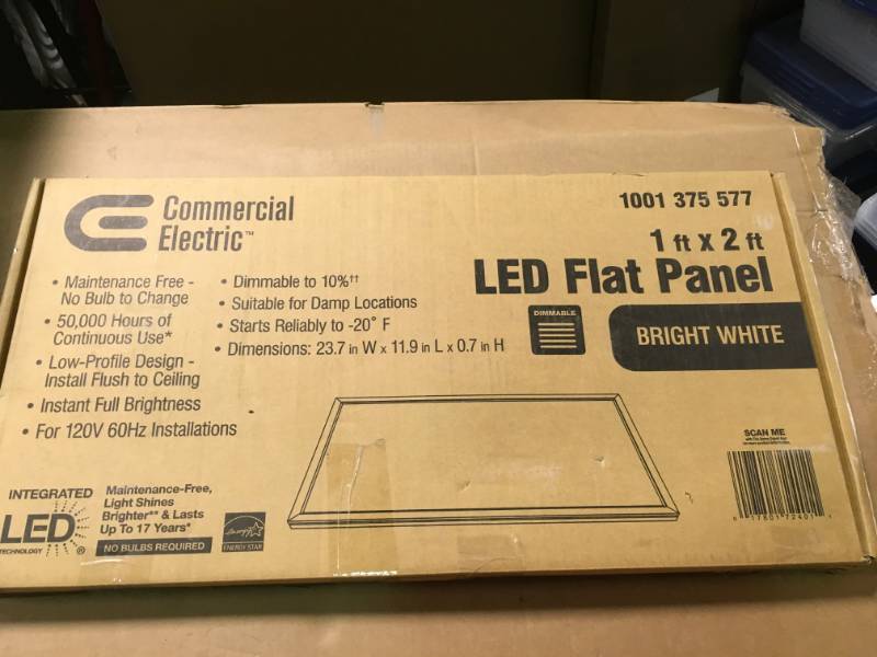 lot 20 image: Commercial Electric 1 ft. x 2 ft. 23-Watt White Integrated LED Edge-Lit Flat Panel Flushmount in good condition