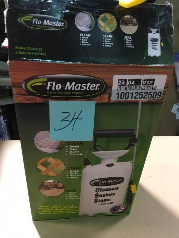 lot 34 image: RL Flo-Master 2 gal. Deck Sprayer not used