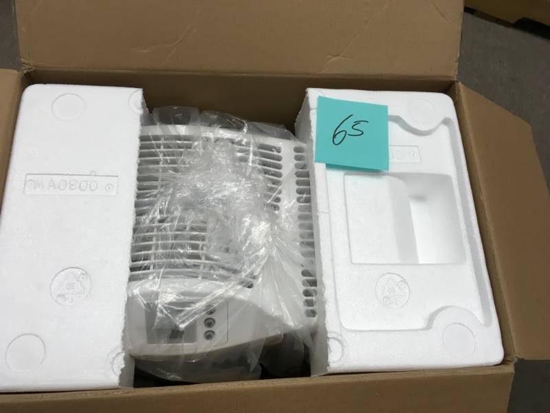 lot 65 image: AIRCARE 2.5 Gal. Evaporative Humidifier for 2,600 sq. ft in good condition