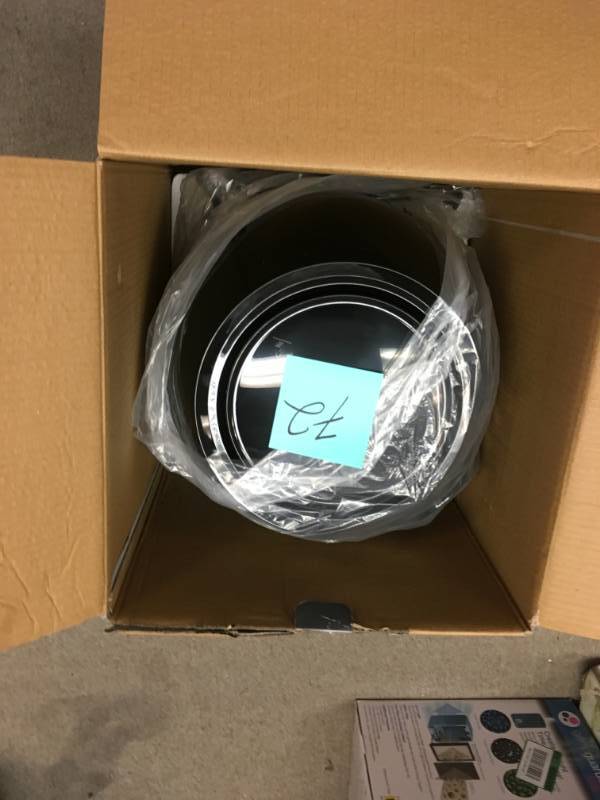 lot 72 image: Premium Digital Air Fryer (5.8 Qt.1700-Watt) by modernhome in good condition