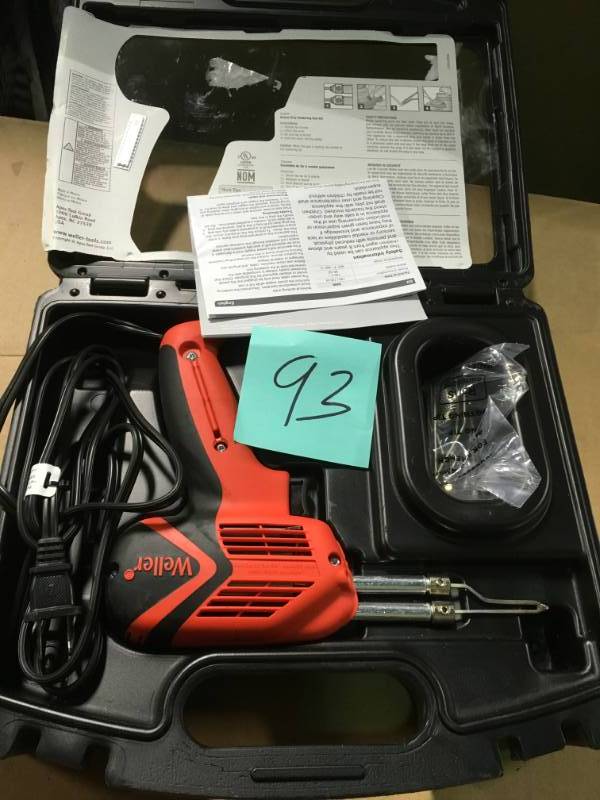 lot 93 image: Weller 100-Watt140-Watt Soldering Gun Kit in good condition