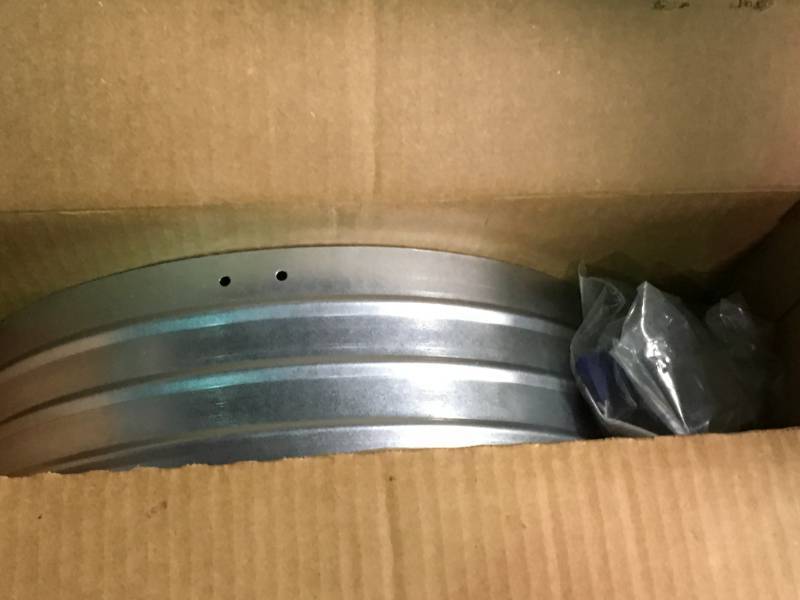 Master Flow 1450 CFM Power Gable Mount Attic Fan in good condition