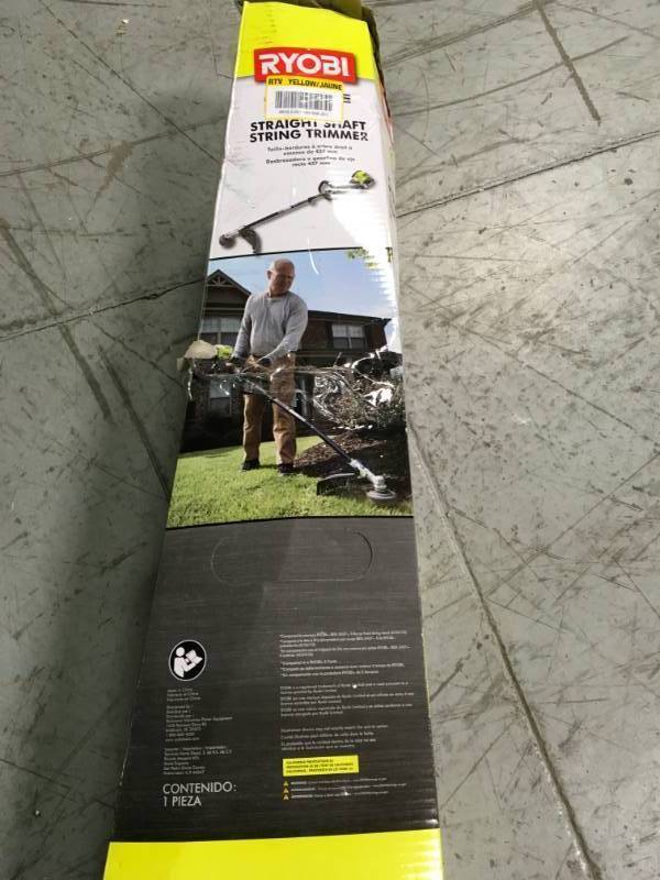 RYOBI 4-Cycle 30cc Attachment Capable Straight Shaft Gas Trimmer in good condition