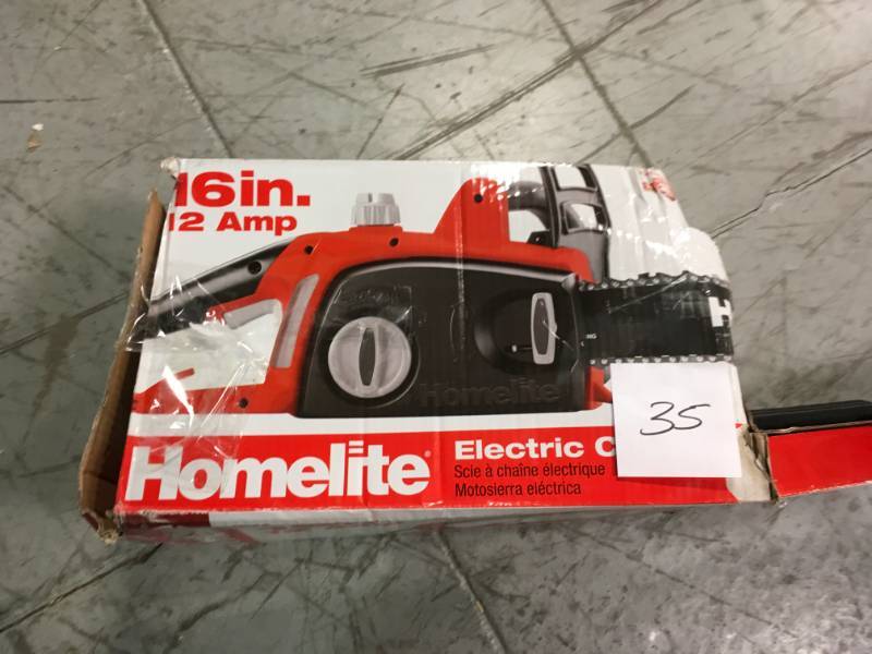 Homelite 16 in. 12 Amp Electric Chainsaw in good condition