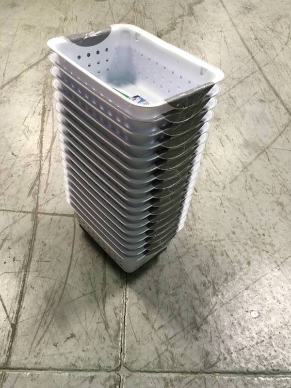 Sterilite 4 Qt. Small Ultra Storage Bin QTY 17 in good condition