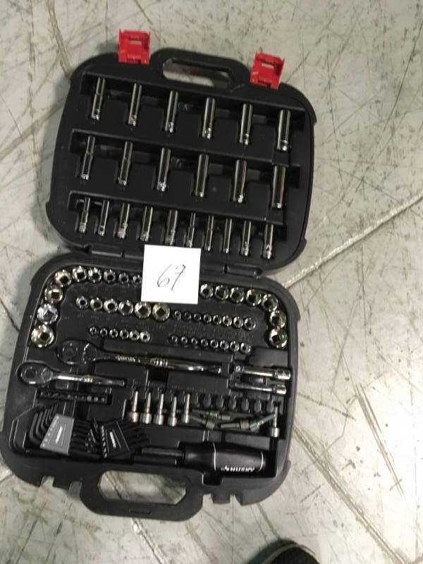 Husky Mechanics Tool Set (111-Piece) in good condition
