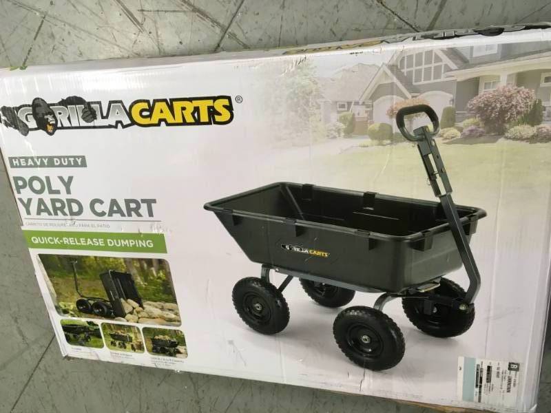 Gorilla Carts 1,200 lb. Heavy Duty Poly Dump Cart in good condition