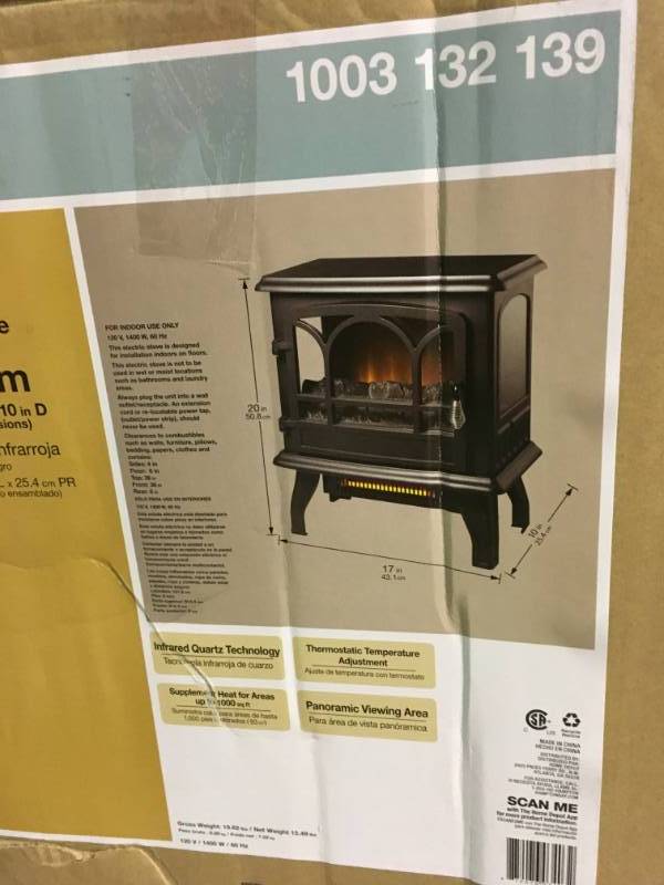Hampton Bay Kingham 1,000 sq. ft. Panoramic Infrared Electric Stove in Black with Electronic Thermostat in good condition