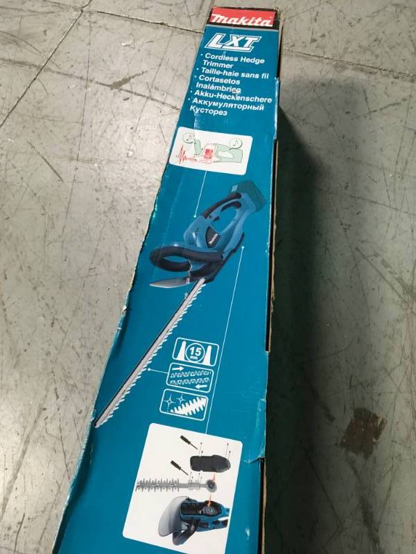 Makita 22 in. 18-Volt LXT Lithium-Ion Cordless Hedge Trimmer (Tool-Only) in good condition