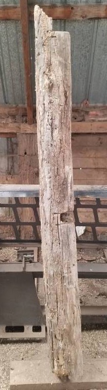 lot 23 image: Reclaimed oak log cabin wood