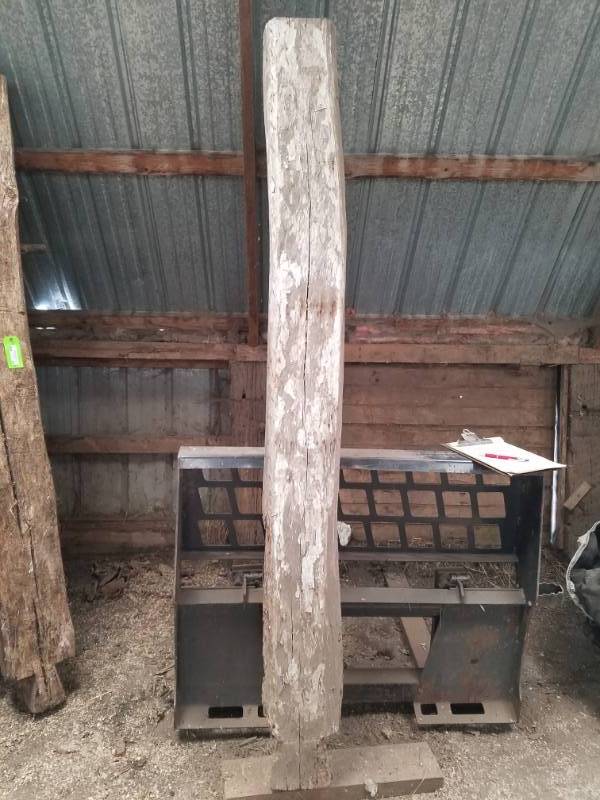 lot 37 image: Reclaimed oak log cabin wood