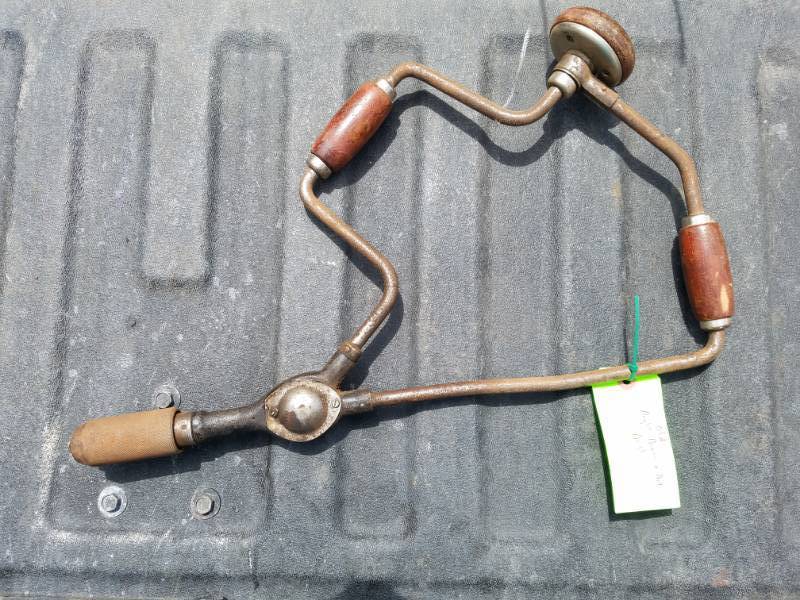 lot 106 image: Antique Angle Brace & Big Drill No. 502 by Miller Falls Company
