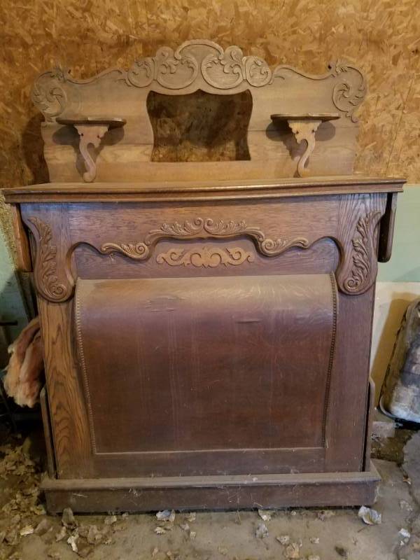 lot 143 image: Oak Wood Antique hutch Murphy bed