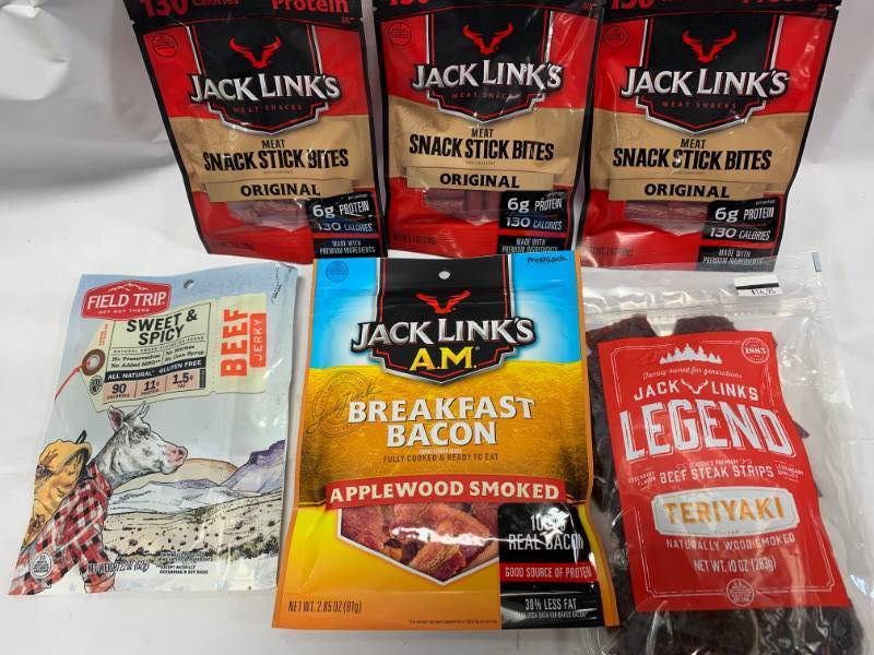 lot 21 image: Lot of Beef Jerky ($45 retail, fresh in date)