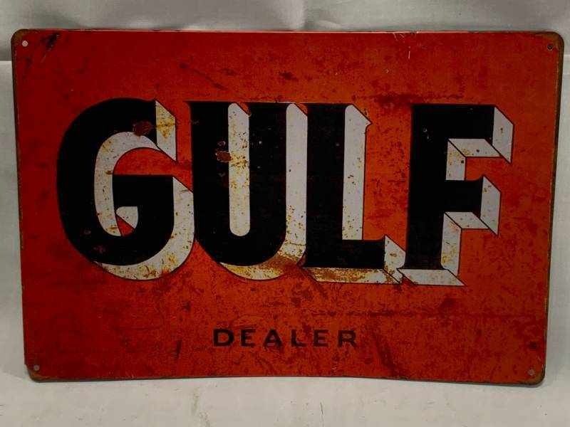 lot 41 image: Gulf Metal Sign