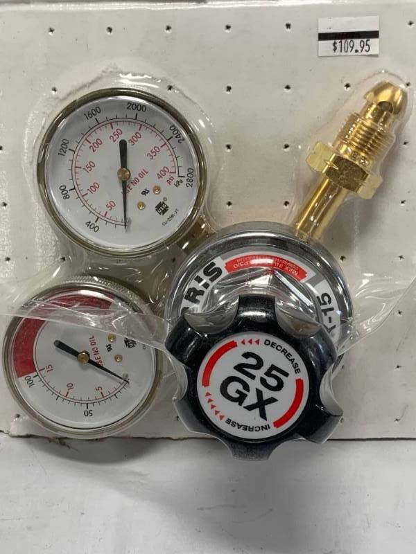 lot 67 image: Brand New Harris 25GX-15 Acetylene Regulator