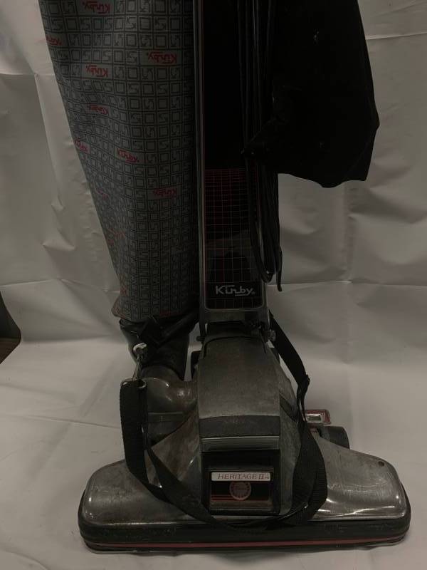 lot 71 image: Kirby Heritage II Vacuum