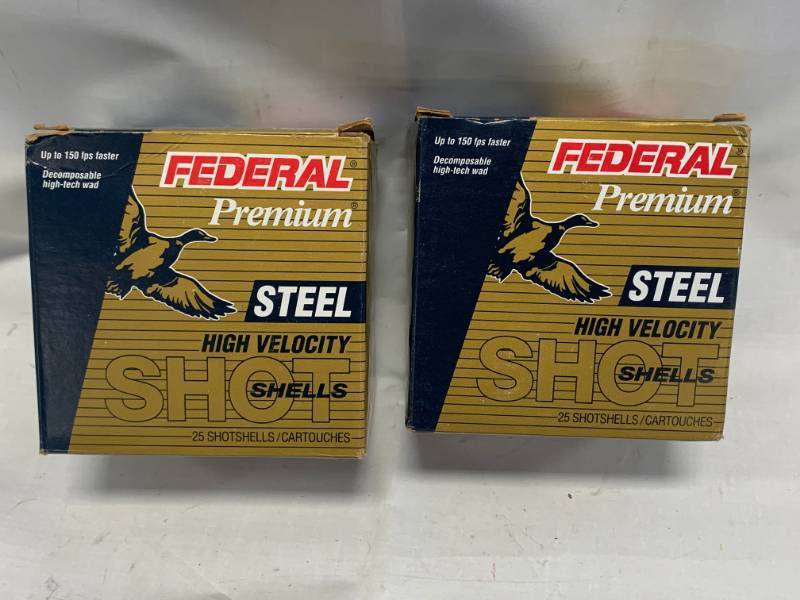 lot 99 image: 10 Gauge 3 12  Shotgun Shells (lot of 50)