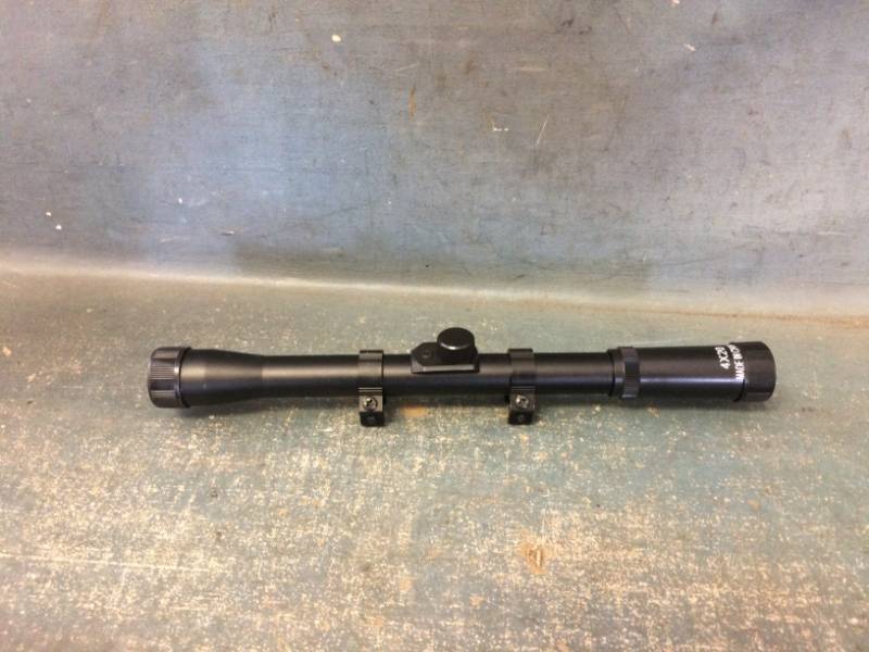lot 41 image: Rifle Scope