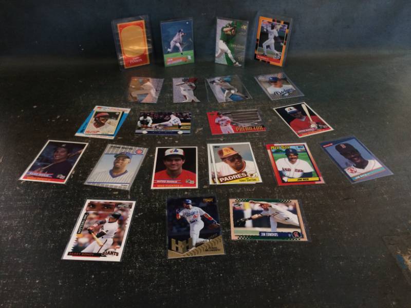 lot 58 image: MLB OF Baseball Cards - 1960s - 2000s, with Pinson, 88 Donruss Traded Bo Jackson, Rookie and More